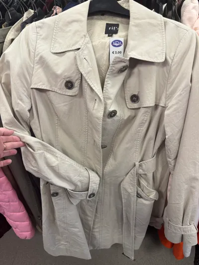 Ril’s trencis, laba manta, cena smieklīga. 36. izmērs.