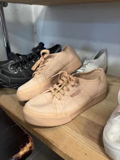Karameļu latte krāsas platformas Supergas. 37.5izm timeless